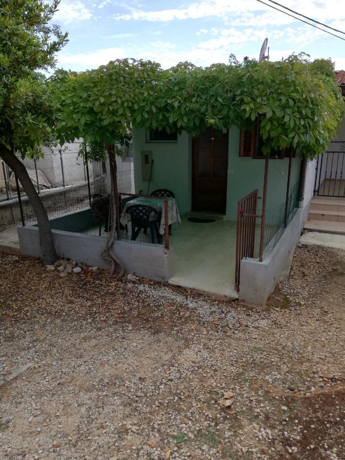 Apartments Ana Pogana Punta Kriza Exterior photo